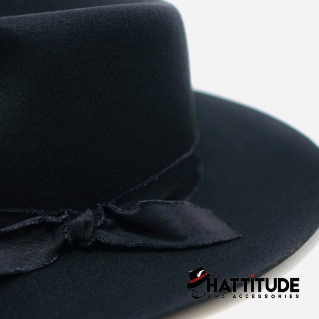 Kaia - Hattitude